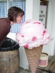 cape_cod-2007.1181009220.big_ice_cream.jpg